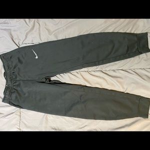 Size medium joggers Nike
